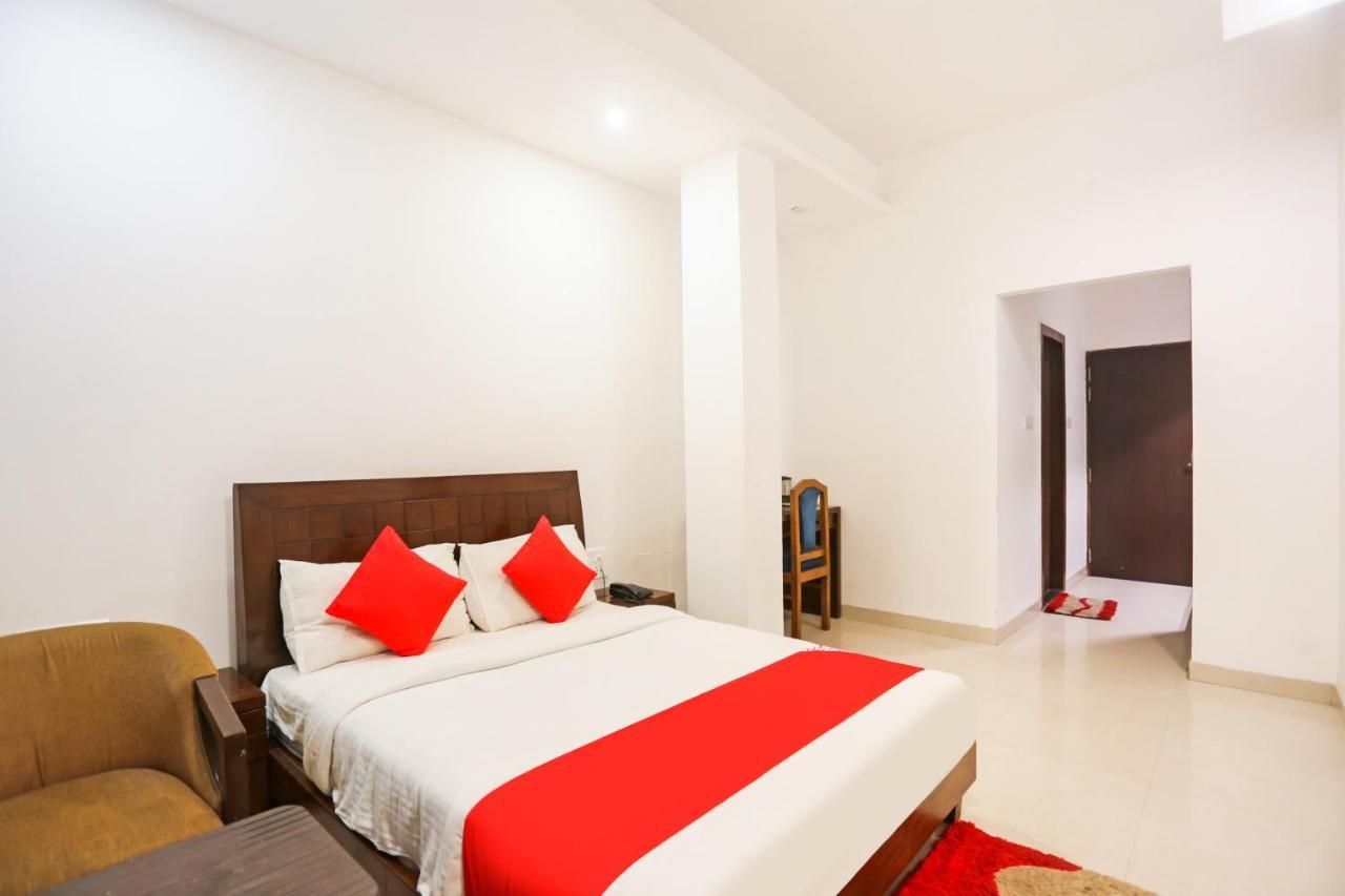 Hotel Zion Inn Варанаси Экстерьер фото