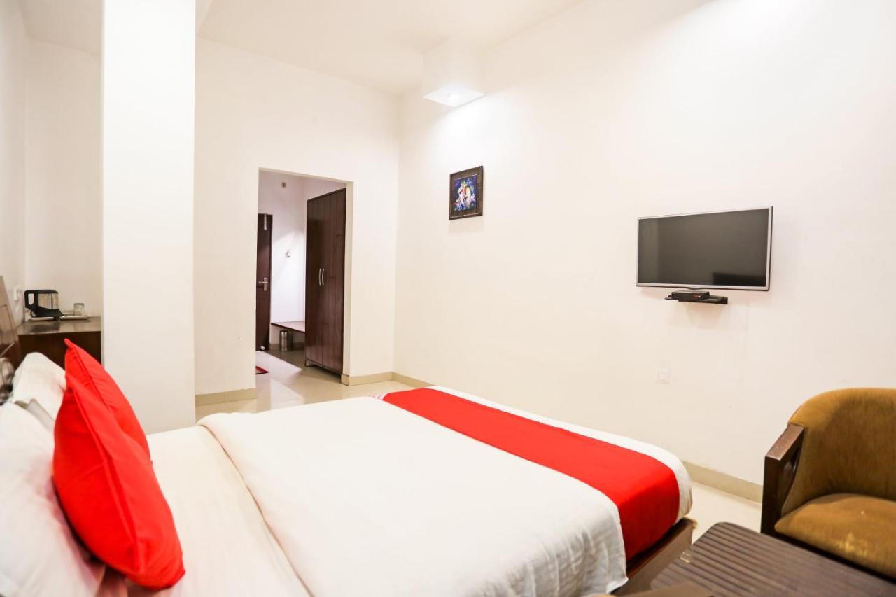 Hotel Zion Inn Варанаси Экстерьер фото