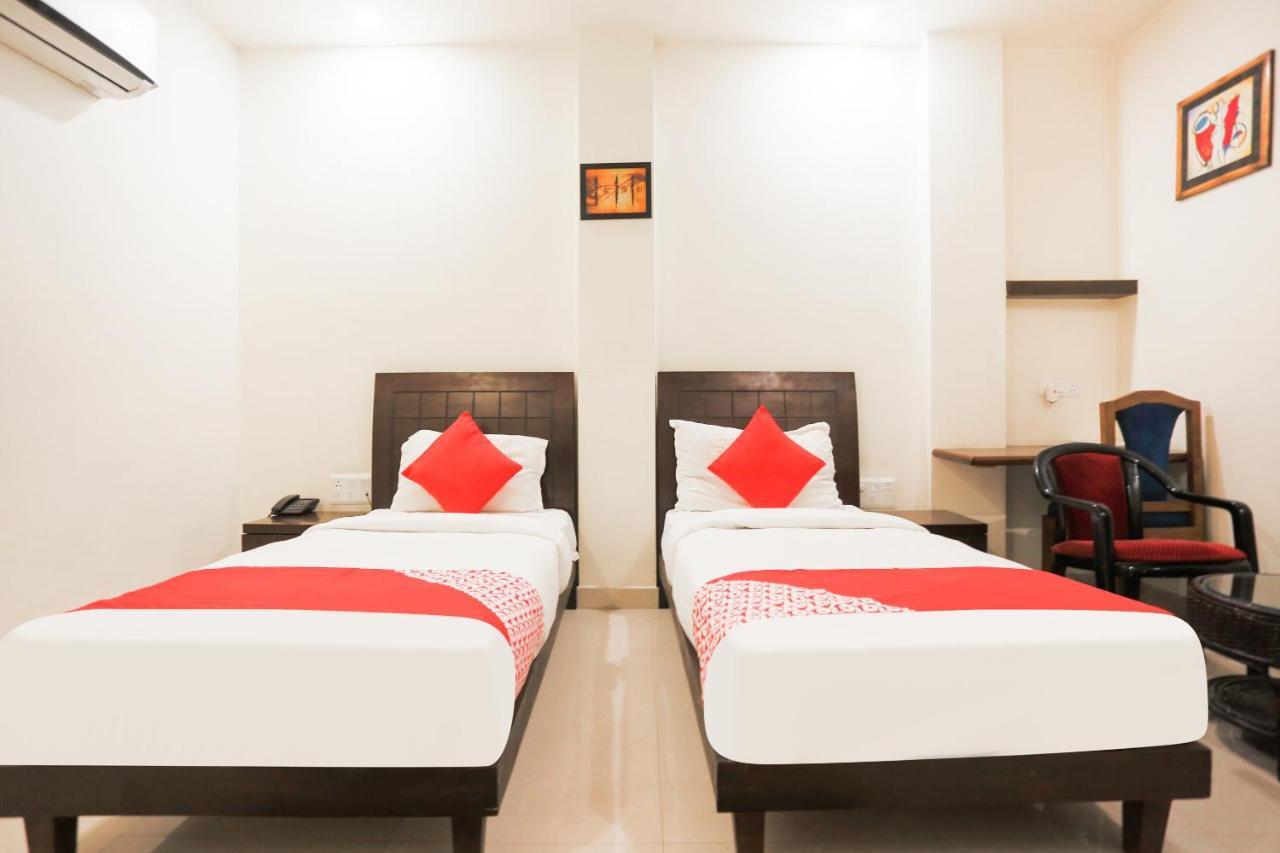 Hotel Zion Inn Варанаси Экстерьер фото